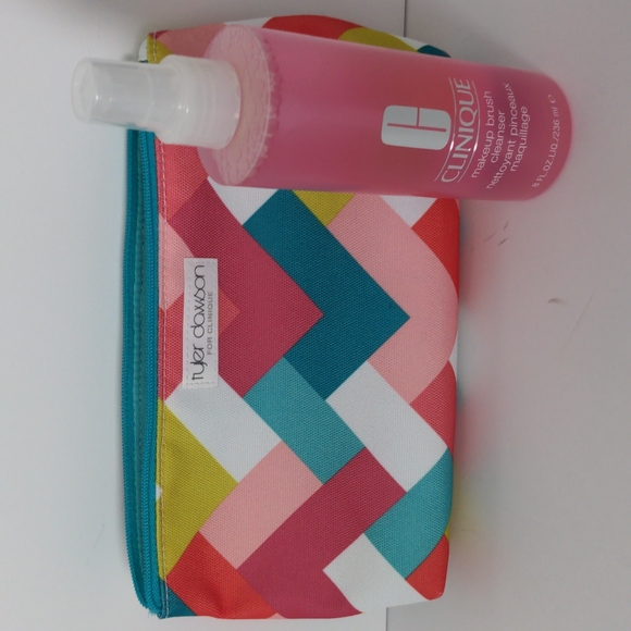 Clinique Other - Clinique Makeup Brush Cleanser